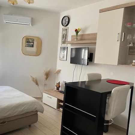 Appartamento Elena Palit Esterno foto